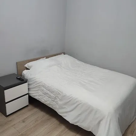 호텔 Prive Dans Maison Avec Terrasse Et Jardin Salles De Bain Partagees 릴